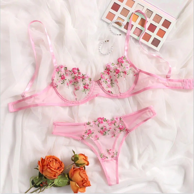 Low Waist Lace Embroidered Bra Set